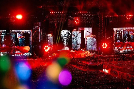 双星闪耀！OD·综合体育LED巨幕助力周杰伦、张韶涵打造沉浸式视听盛宴！